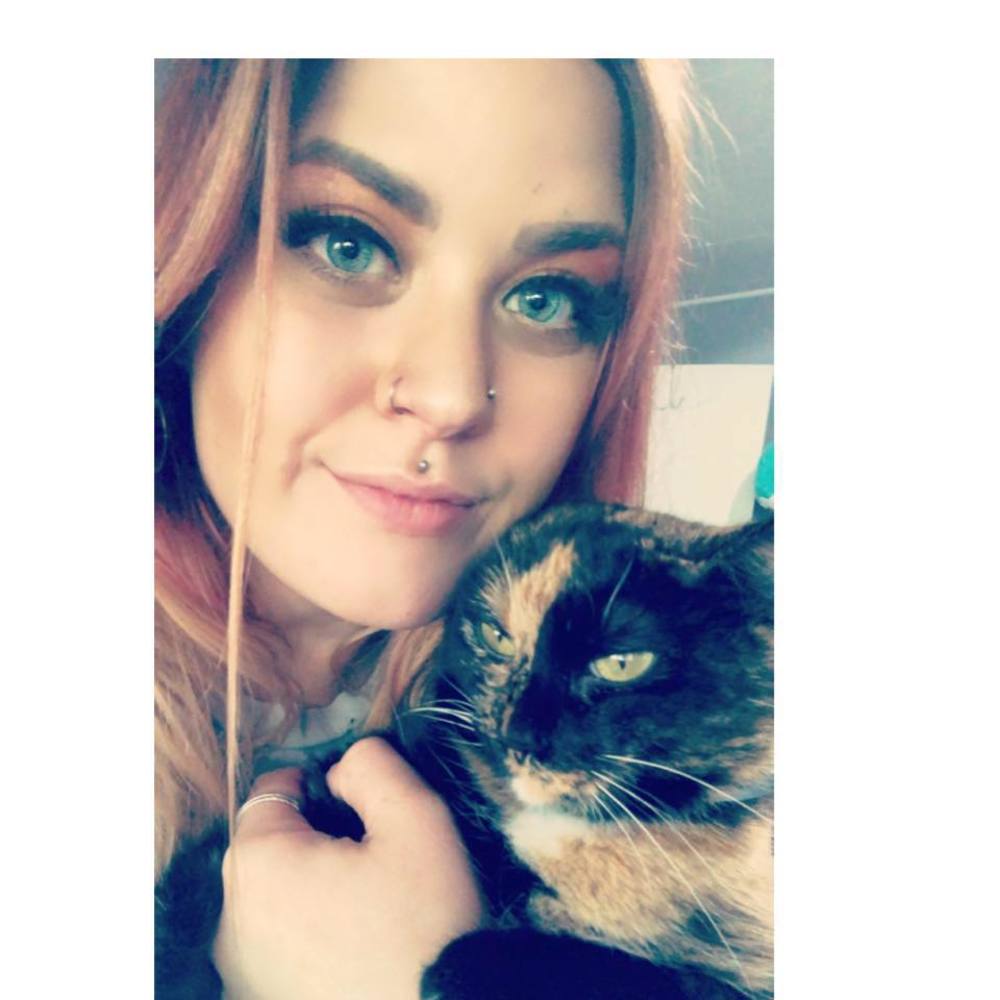 Meet your Posher, Melissa